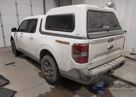 2024 Ford Maverick Lariat z USA, uszkodzony, nr VIN 3FTTW8R98RRA47334